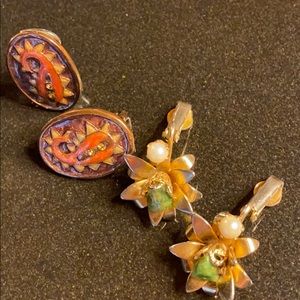2pr VTG Earrings